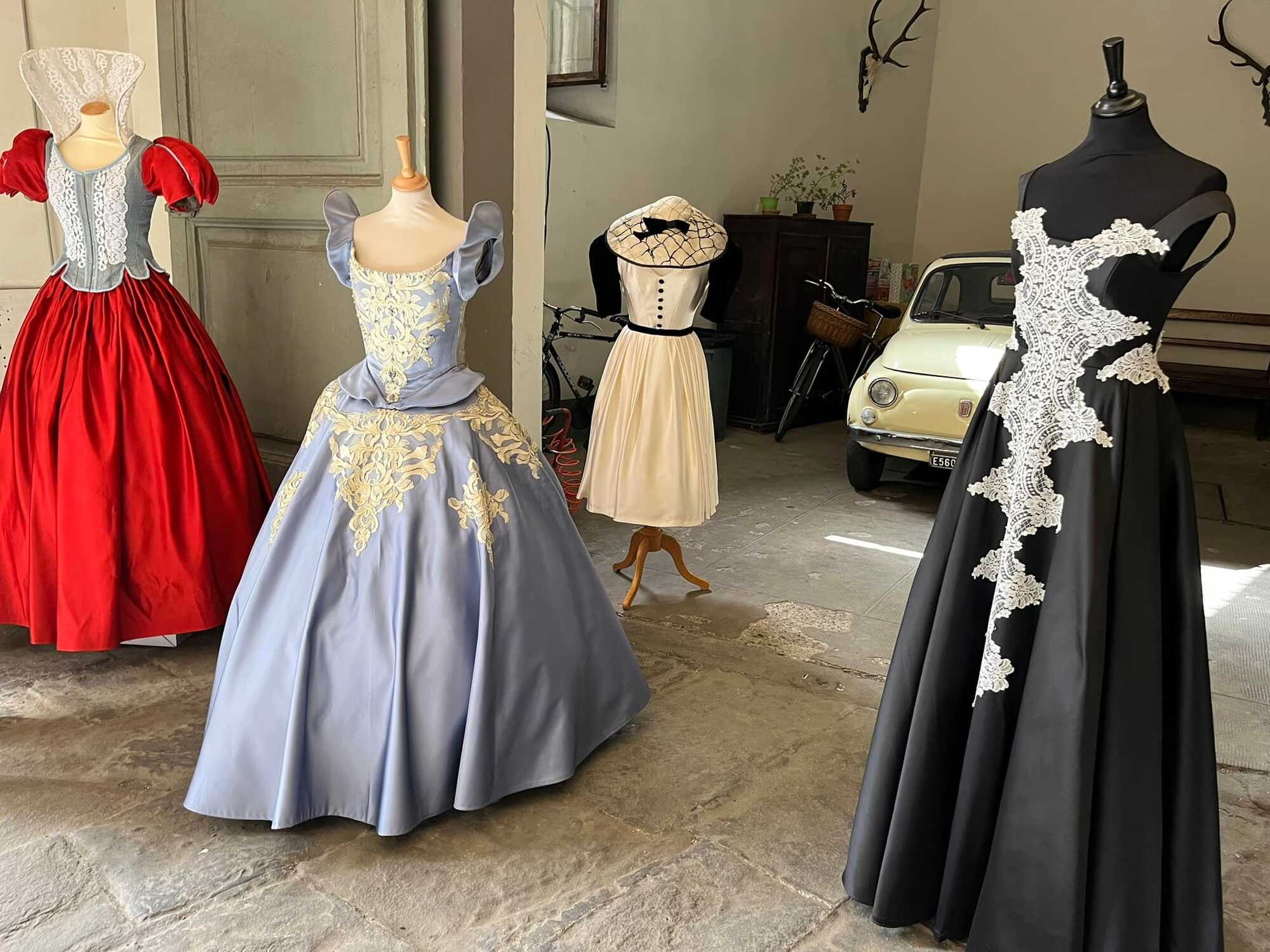 Robe sur-mesure réalisée par l’atelier Efti Cianko.