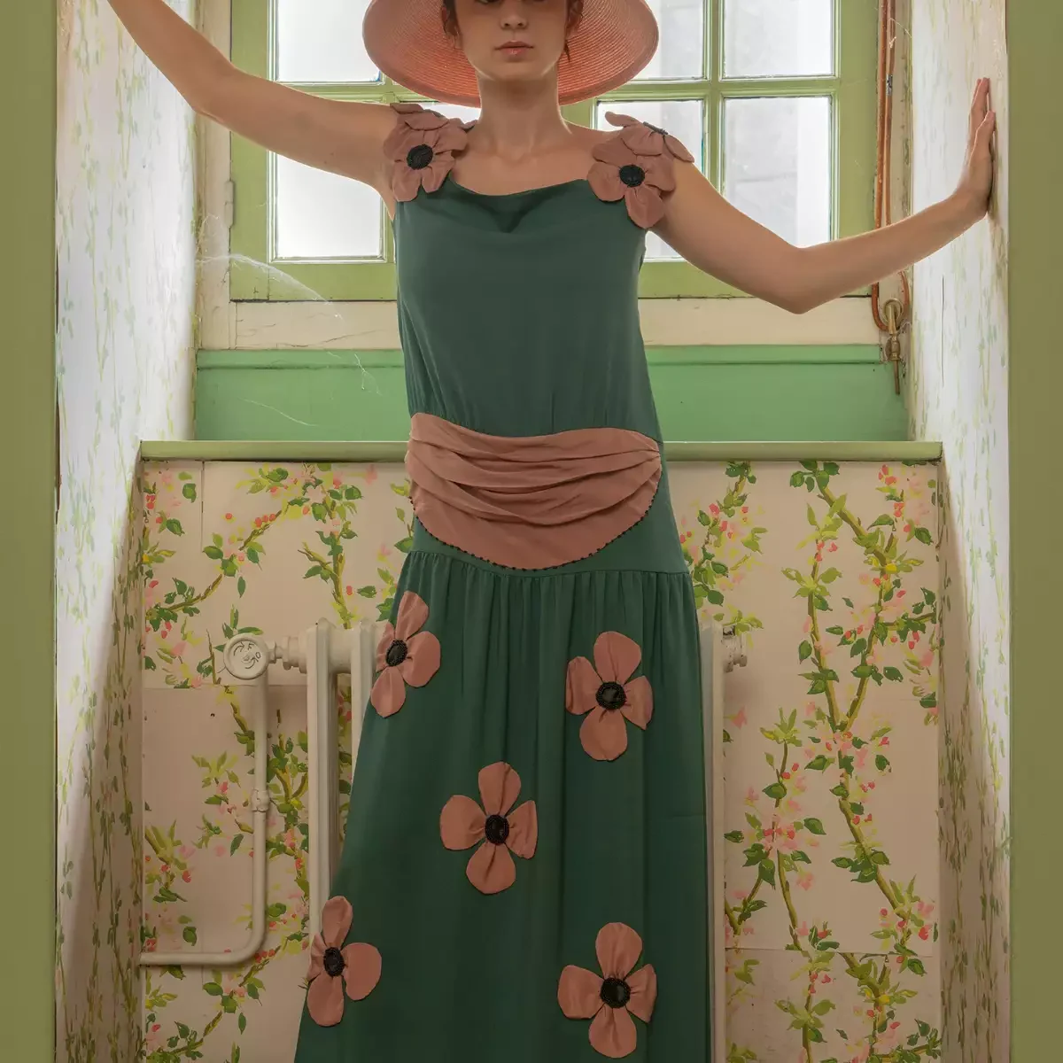 1732009873-robeanais4014